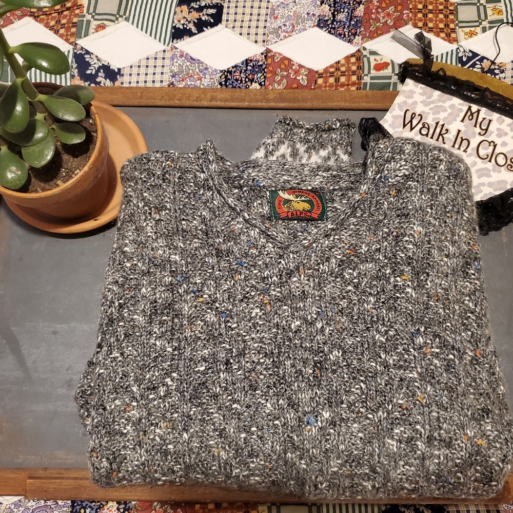 Vintage womens Alps sweater